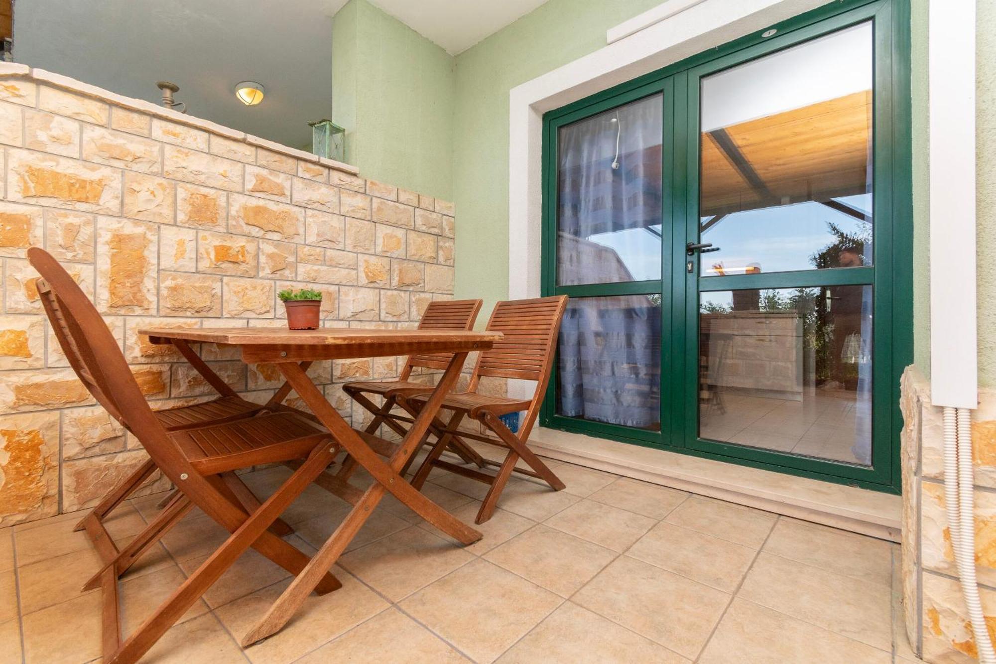 מסליניצה Apartments Toni מראה חיצוני תמונה
